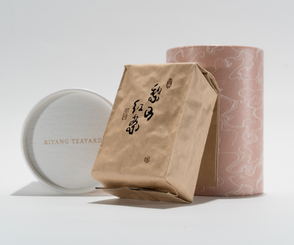 梨山紅茶 – 缶詰